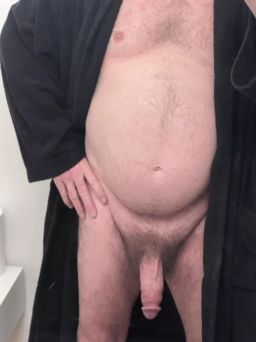 [66] My first full body pic and a few friends chose this one to post. Whatcha think?