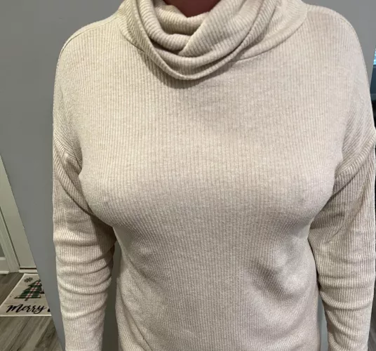 9/10 days I won’t have a bra on