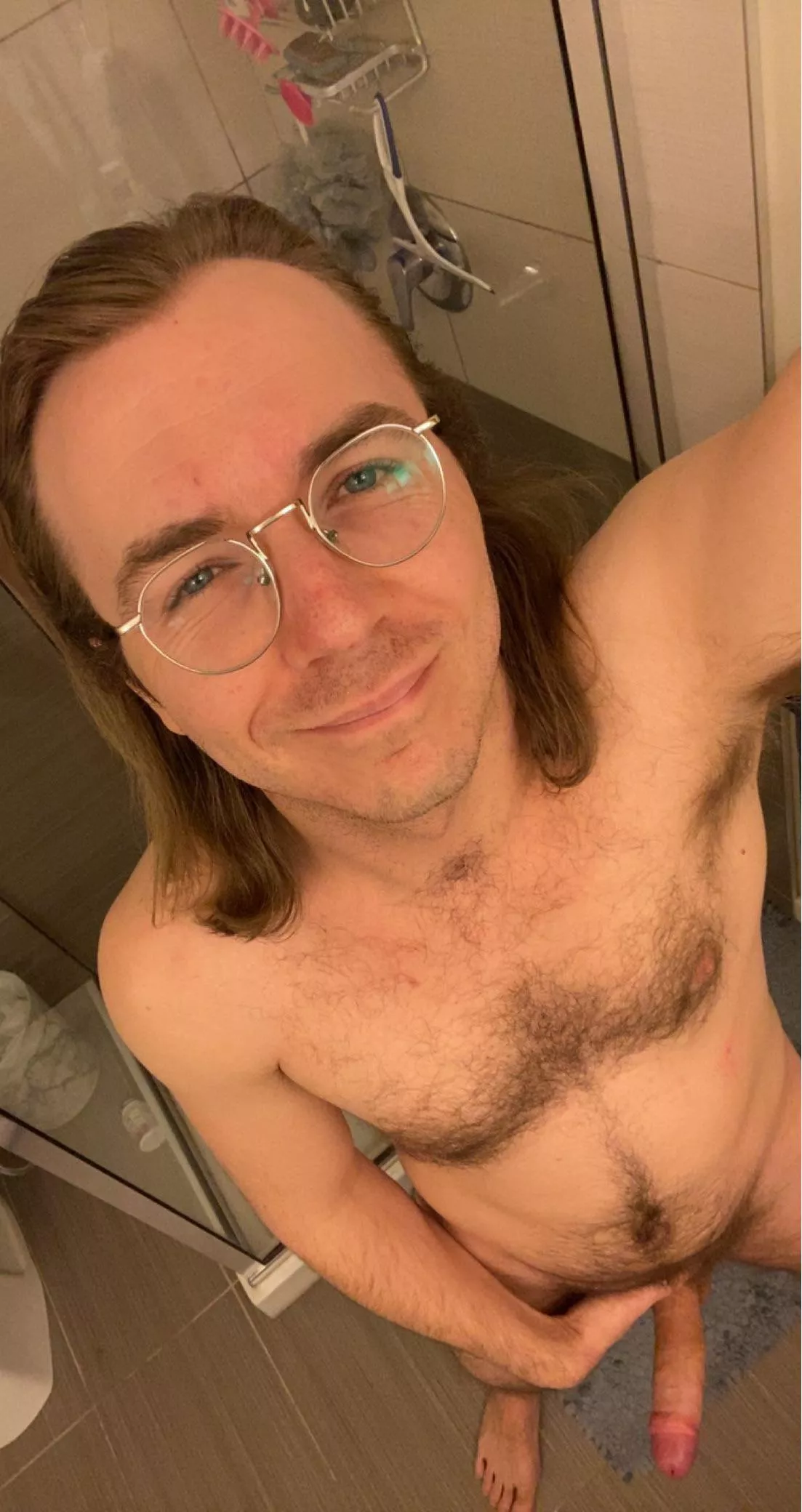 A Sunday gift for my lovely Bi friends ❤️