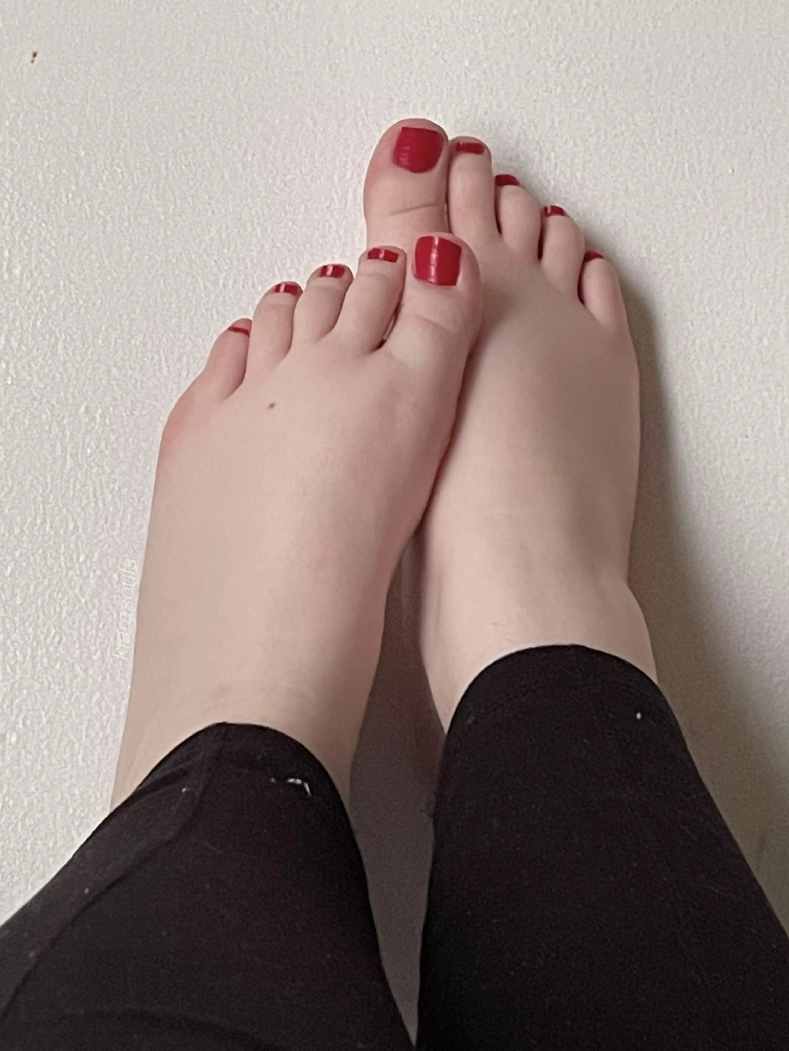 A tongue would go beautifully with these, don’t you think?