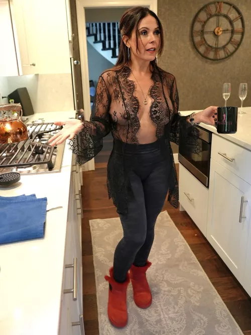 an interesting title. You'll have to use your imagination I guess..