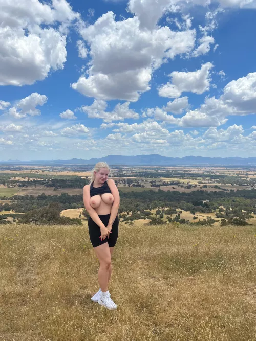 Big Boobies make the world go round ;)