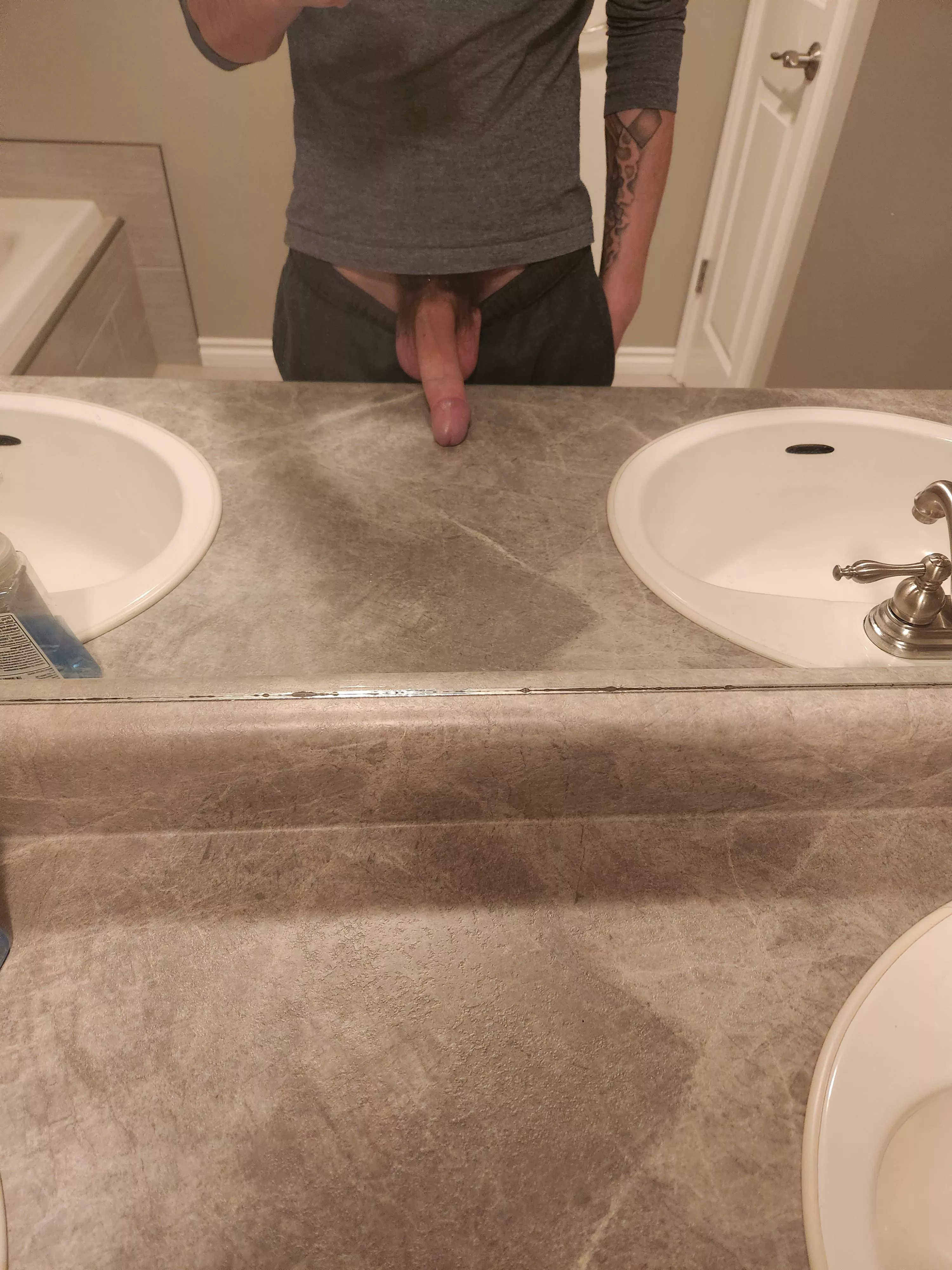 Boring Saturday night, wanna change that?