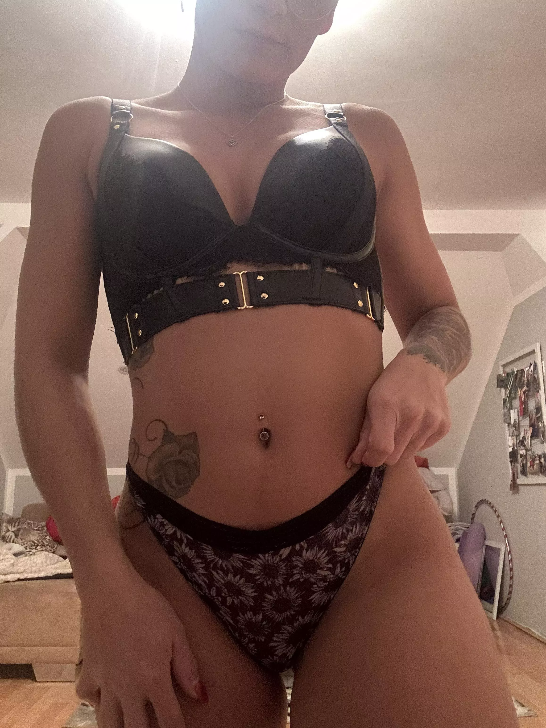 Can I be your fucktoy? I’m always wet 💦 😇 [F]