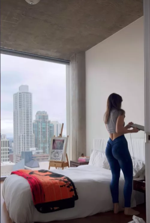 Charging my laptop 😋😘