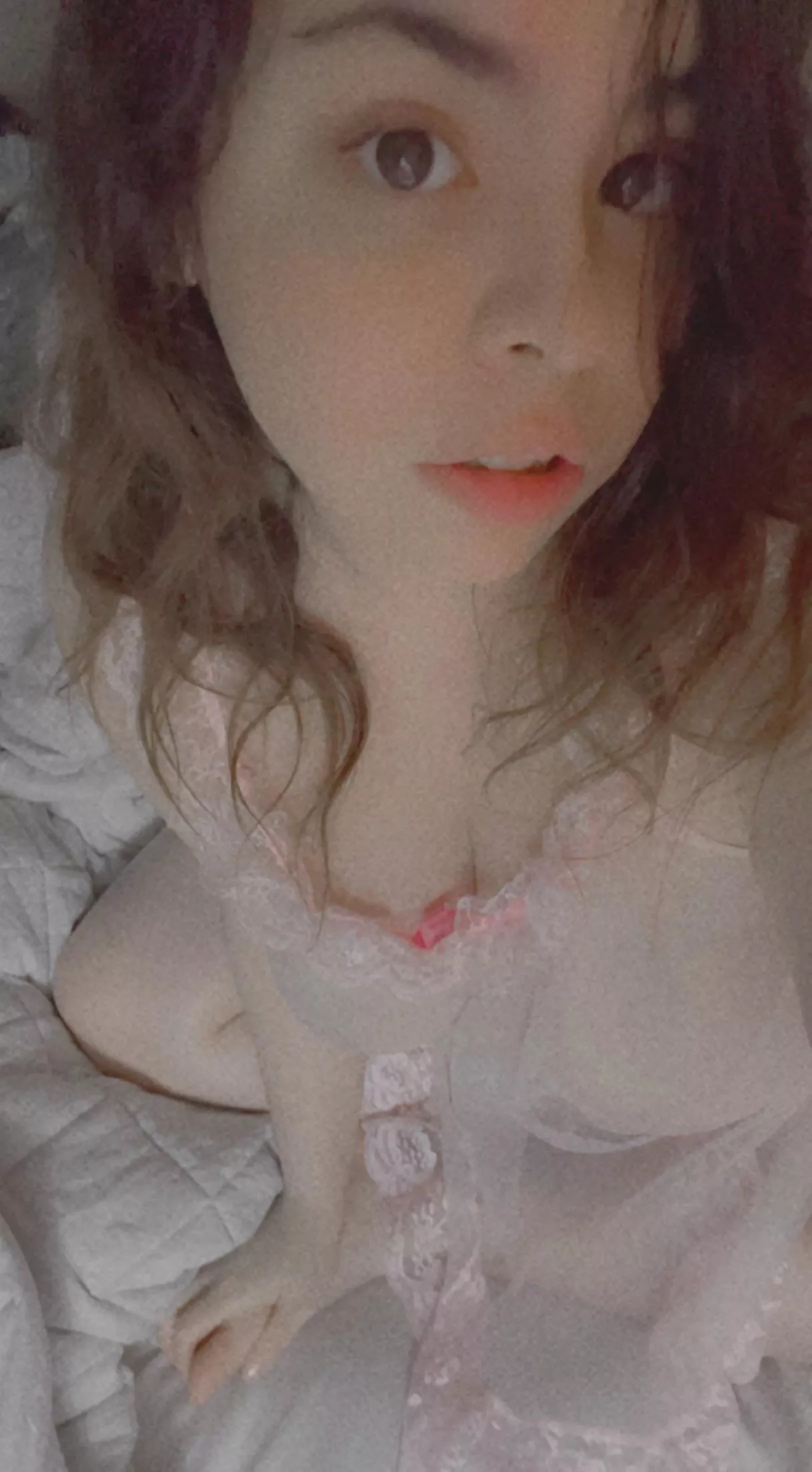 Cum on my face and tell me I’m too pretty for a whore