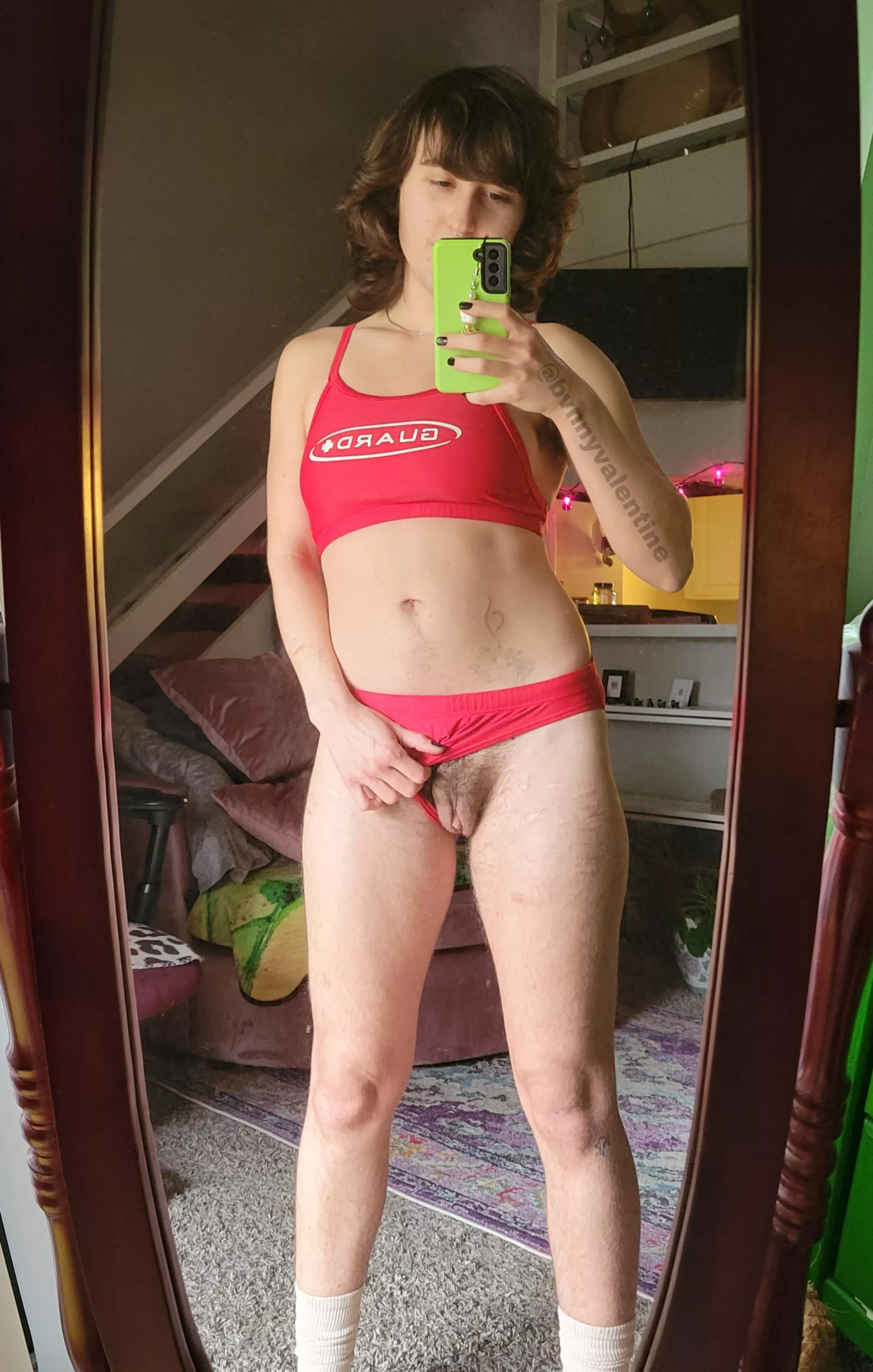 does anyone need mouth to mouth 😏