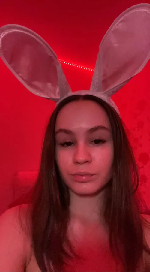 F18 ready to be ur bunnygirl