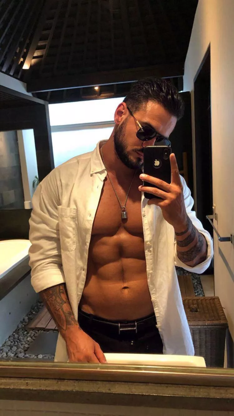 First time here, from Brazil with love ✌️