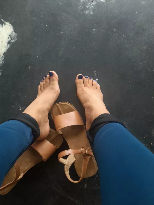 Honey is been a long day give me a massage