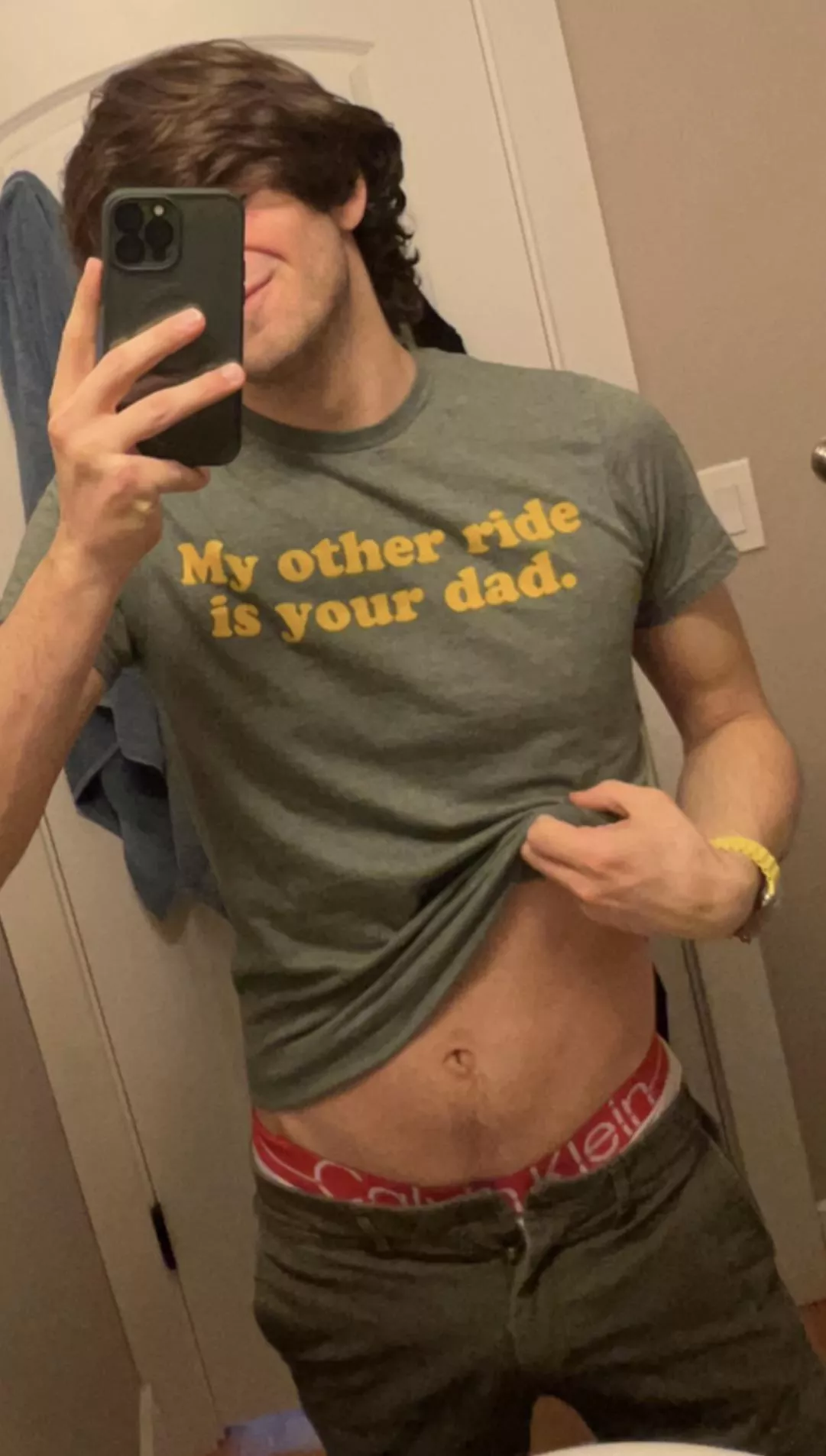 How’s it going !? I’m getting a haircut today 😬😬😬