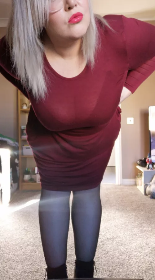 I love leaving lipstick stains on a cock 💋