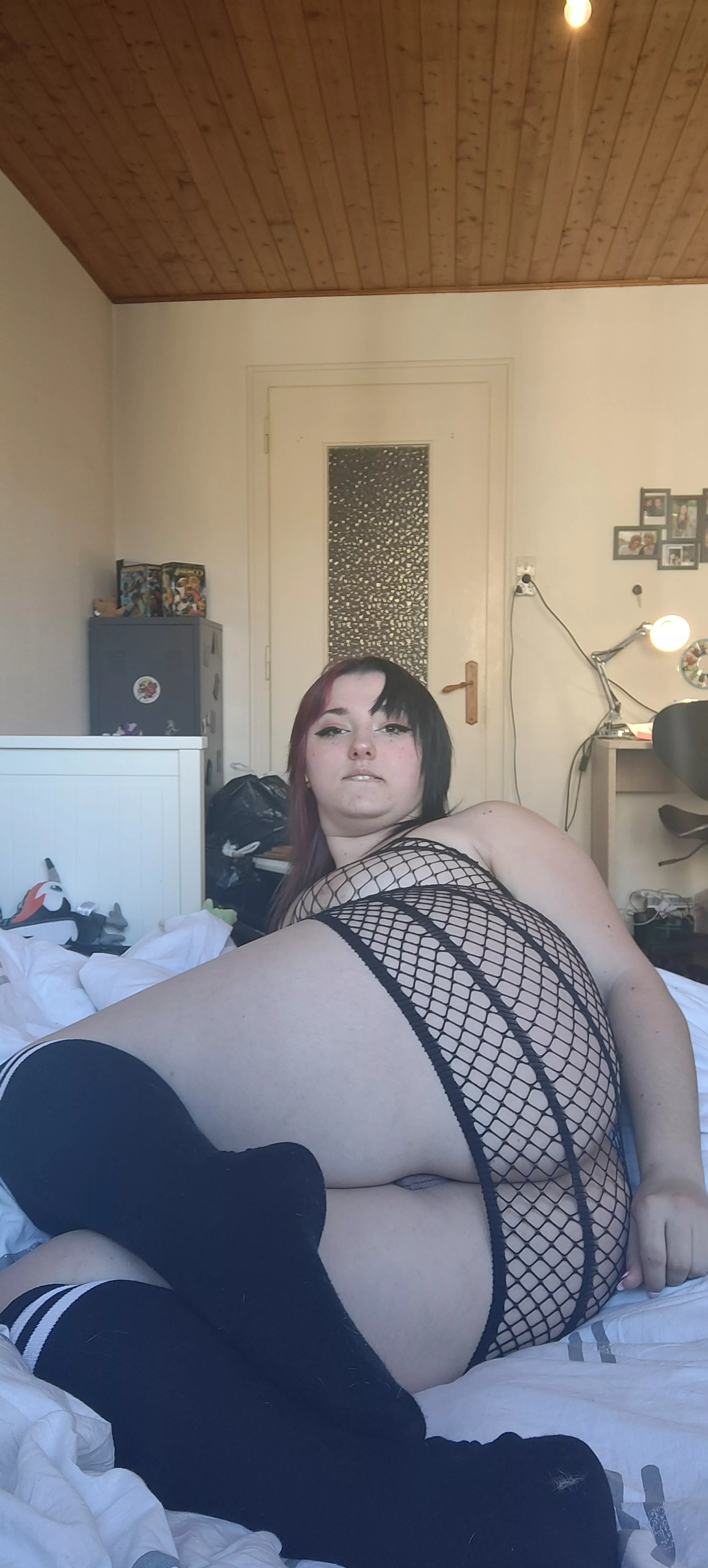 I love these fishnets