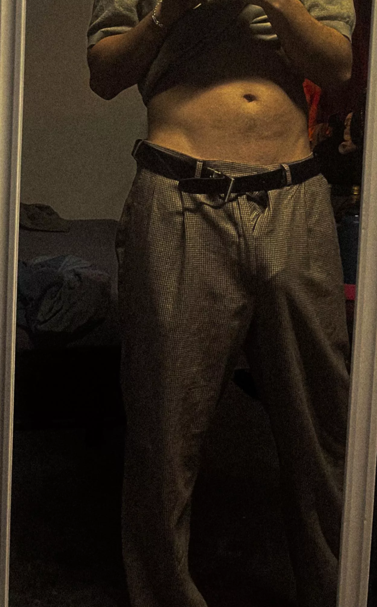 I need someone to unzip it. Hmu