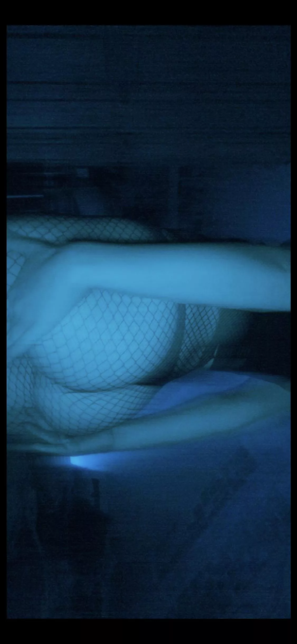 Ich verkaufe Bilder bei Interesse melden Snapchat: lena_ksp1