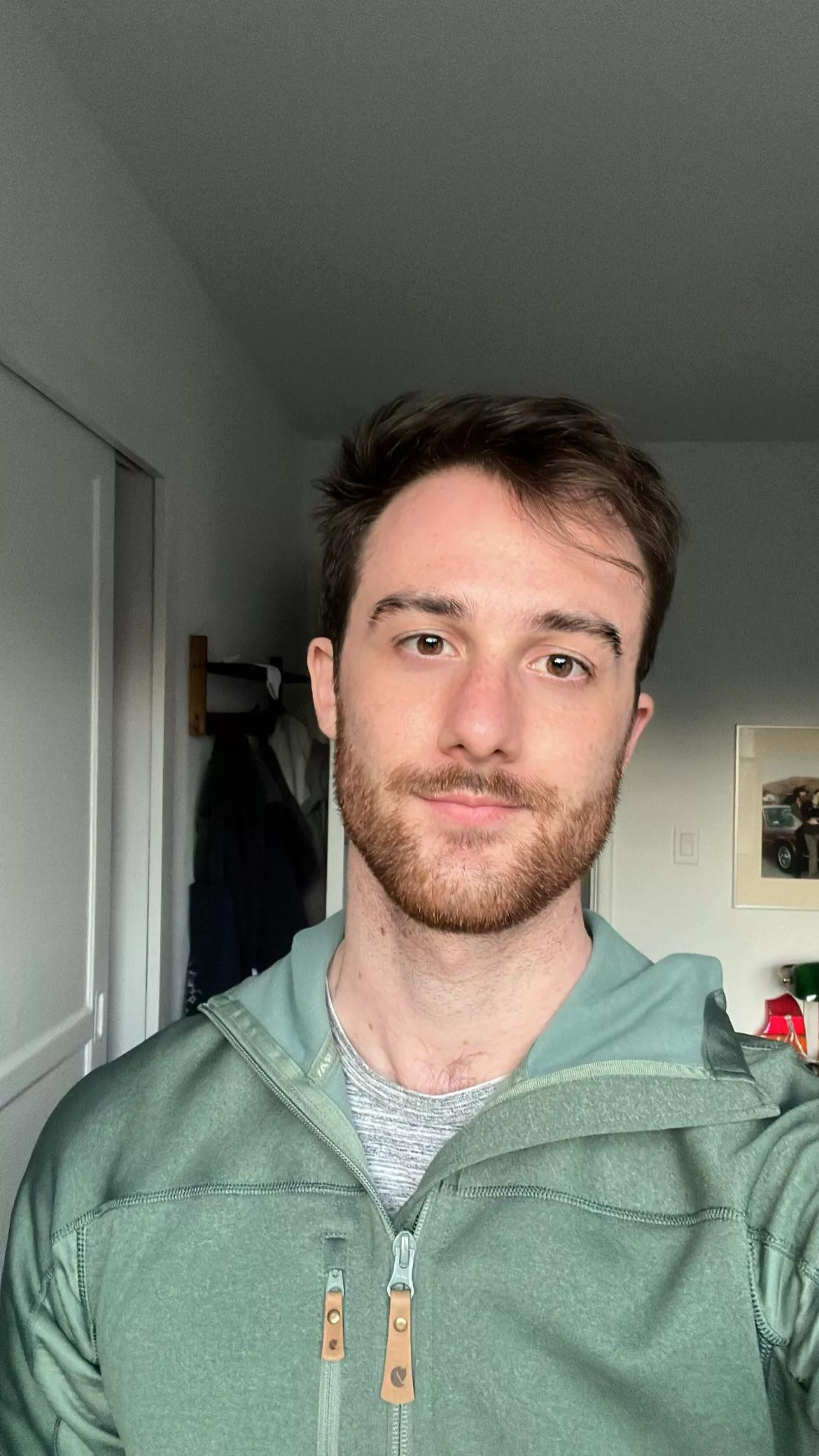 It’s been a minute since I’ve taken a selfie, so, hello 👋