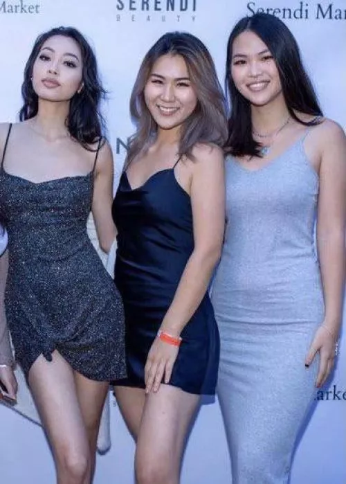 Ladies in Tight Dresses