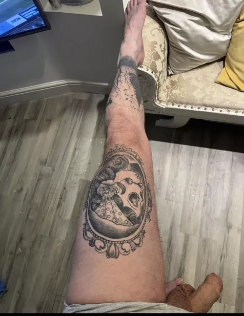 Love my leg tattoos