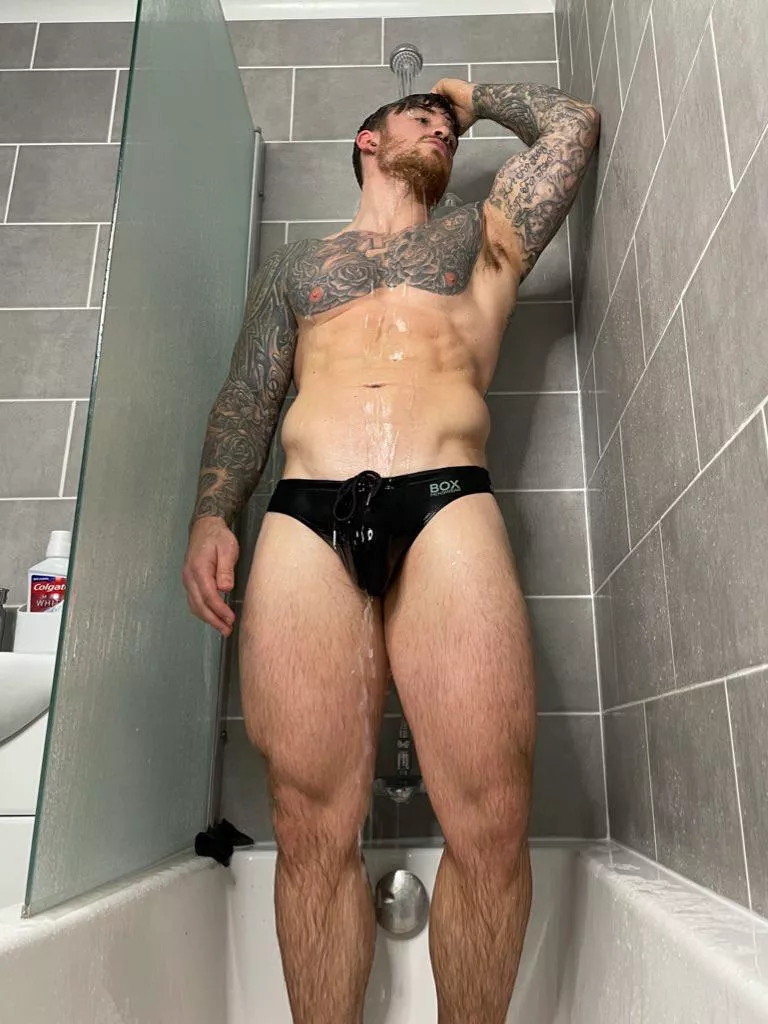 Morning shower… I’m not wet, you are 😏💦