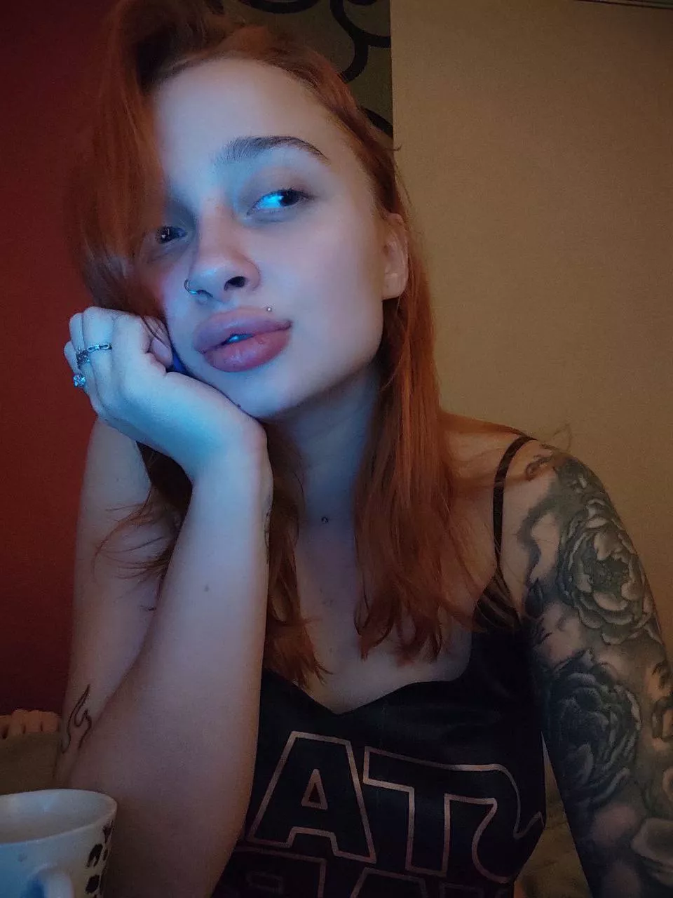 My lips seem even more plump when I'm not wearing eye makeup...agree?