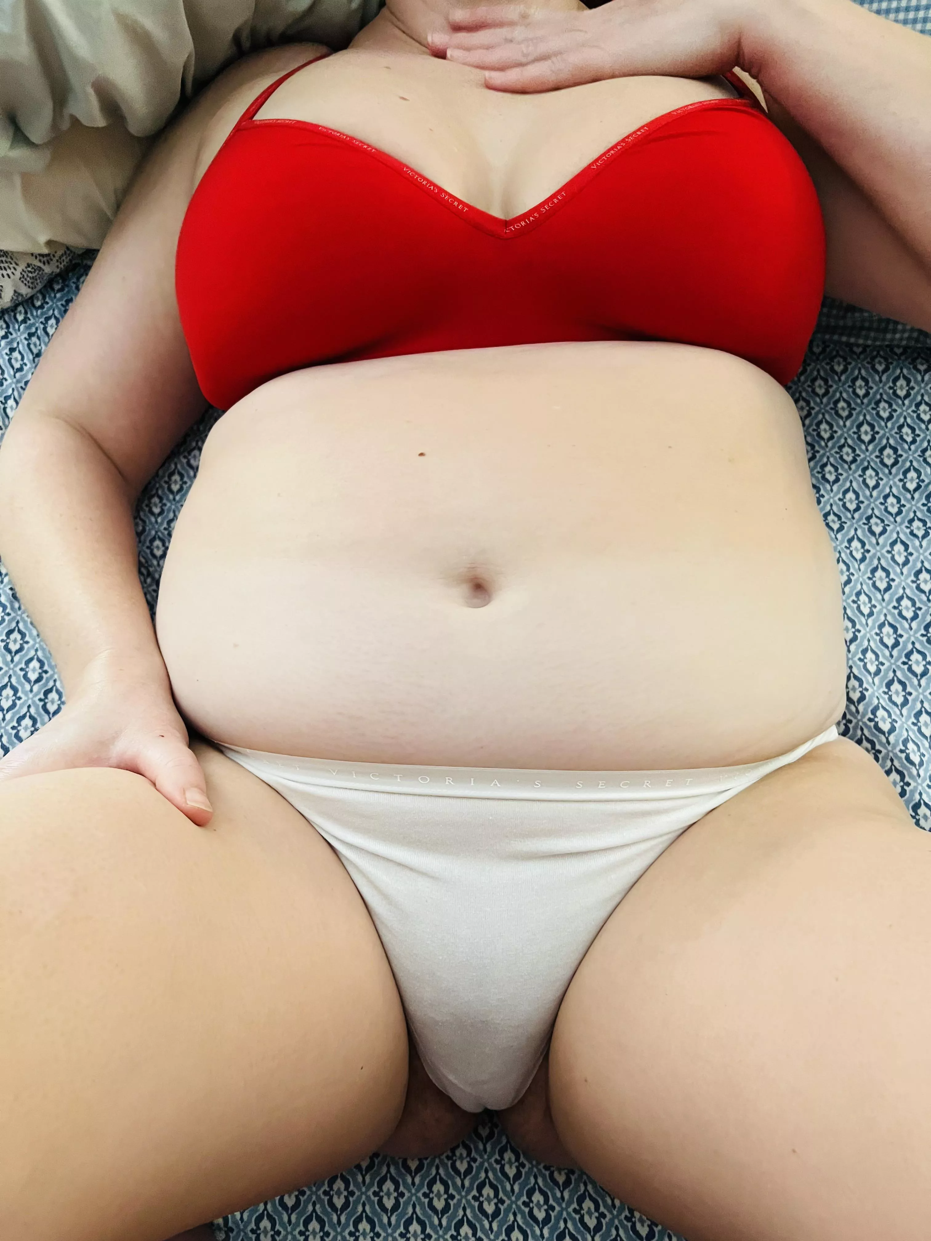 My milf wife [40] ❤️