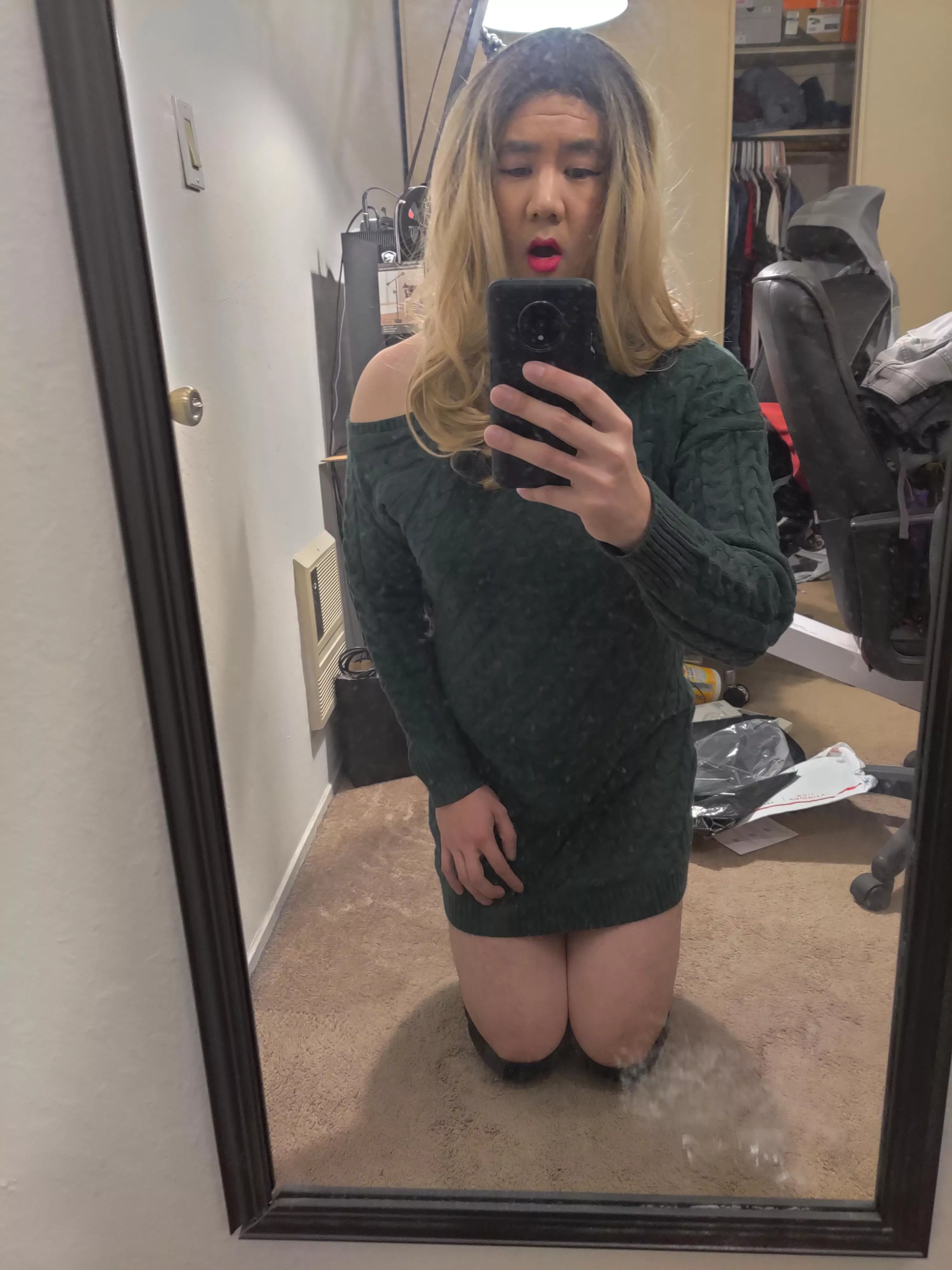 On my knees and ready for daddy