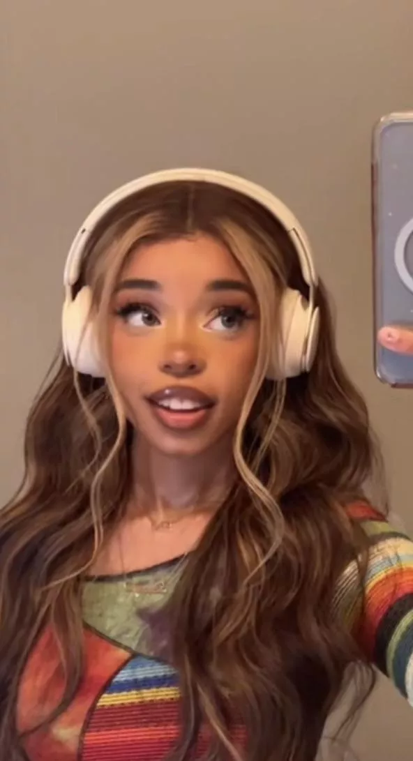 Please make hypno edits of me!!! Give me swirly eyes, turn me pink and flashy, be creative!!