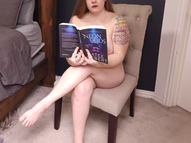 Ready for some 1 handed reading