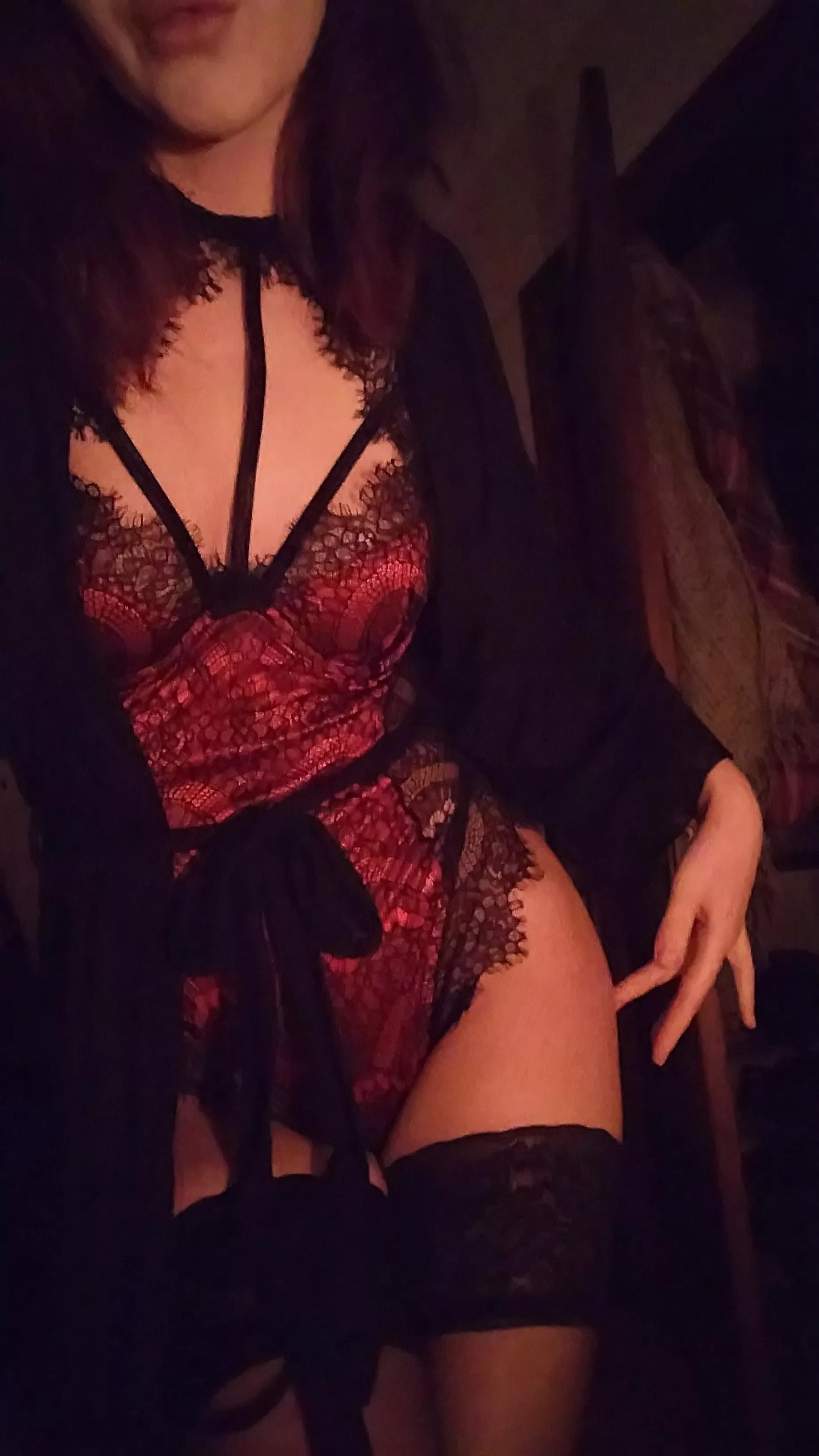 Showing juuuust enough to tease . .