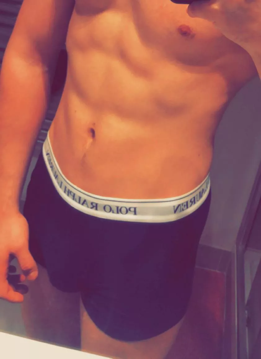 Sits comfortably but so desperately wants to come out to play 😈