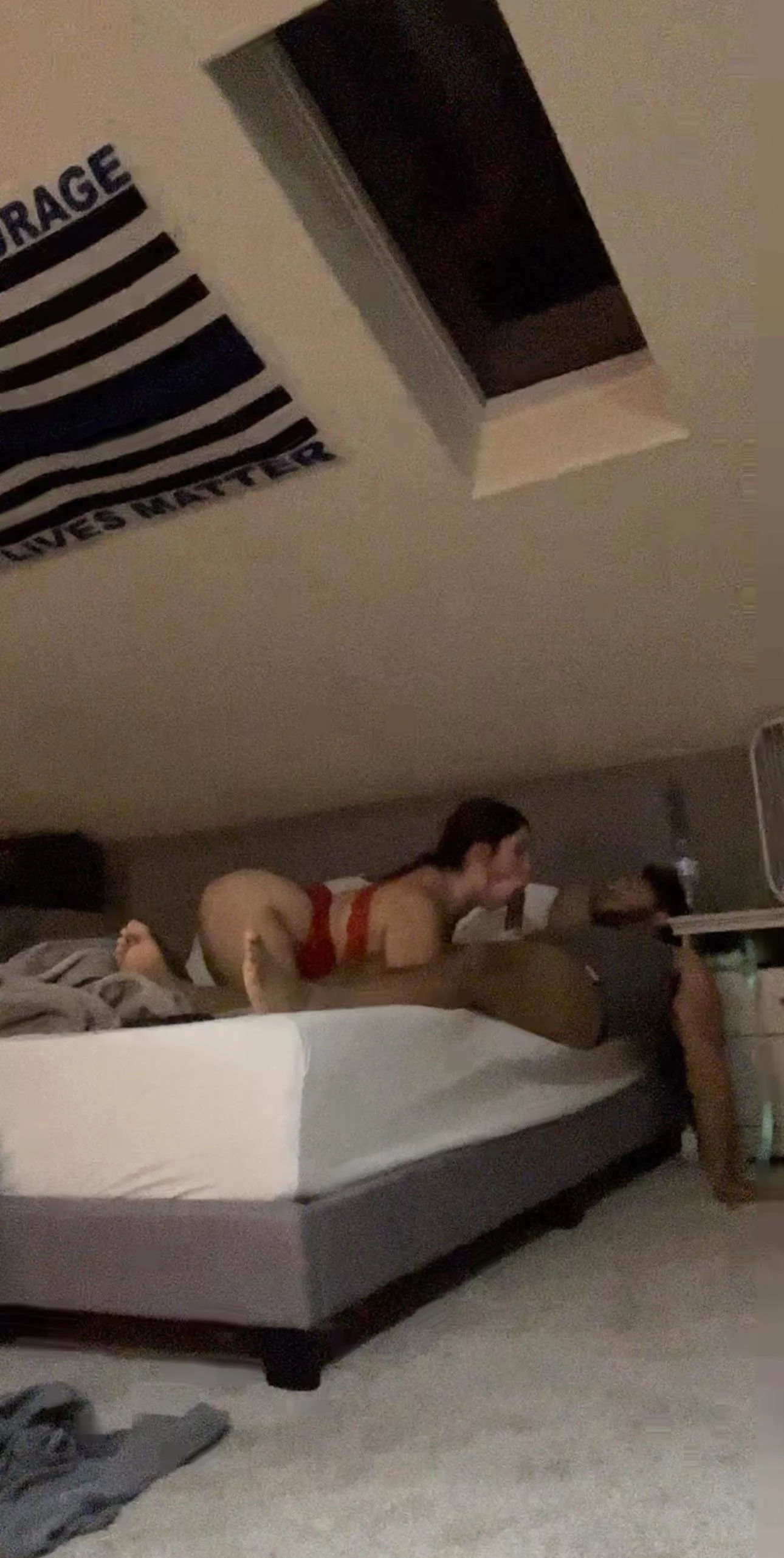 Started suckin the soul out my dick 😈 doin tribs