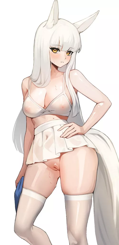 sweaty bottomless Platinum