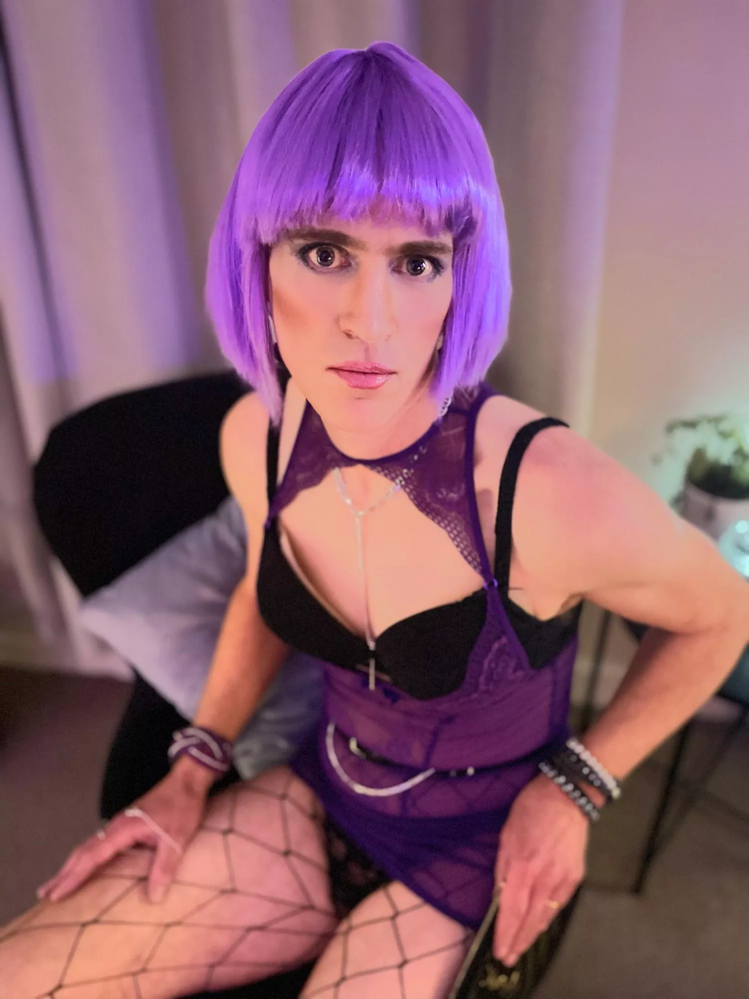 The wife gave me a full makeover this weekend. If I get enough likes I’ll add some more raunchy shots from the session 😉