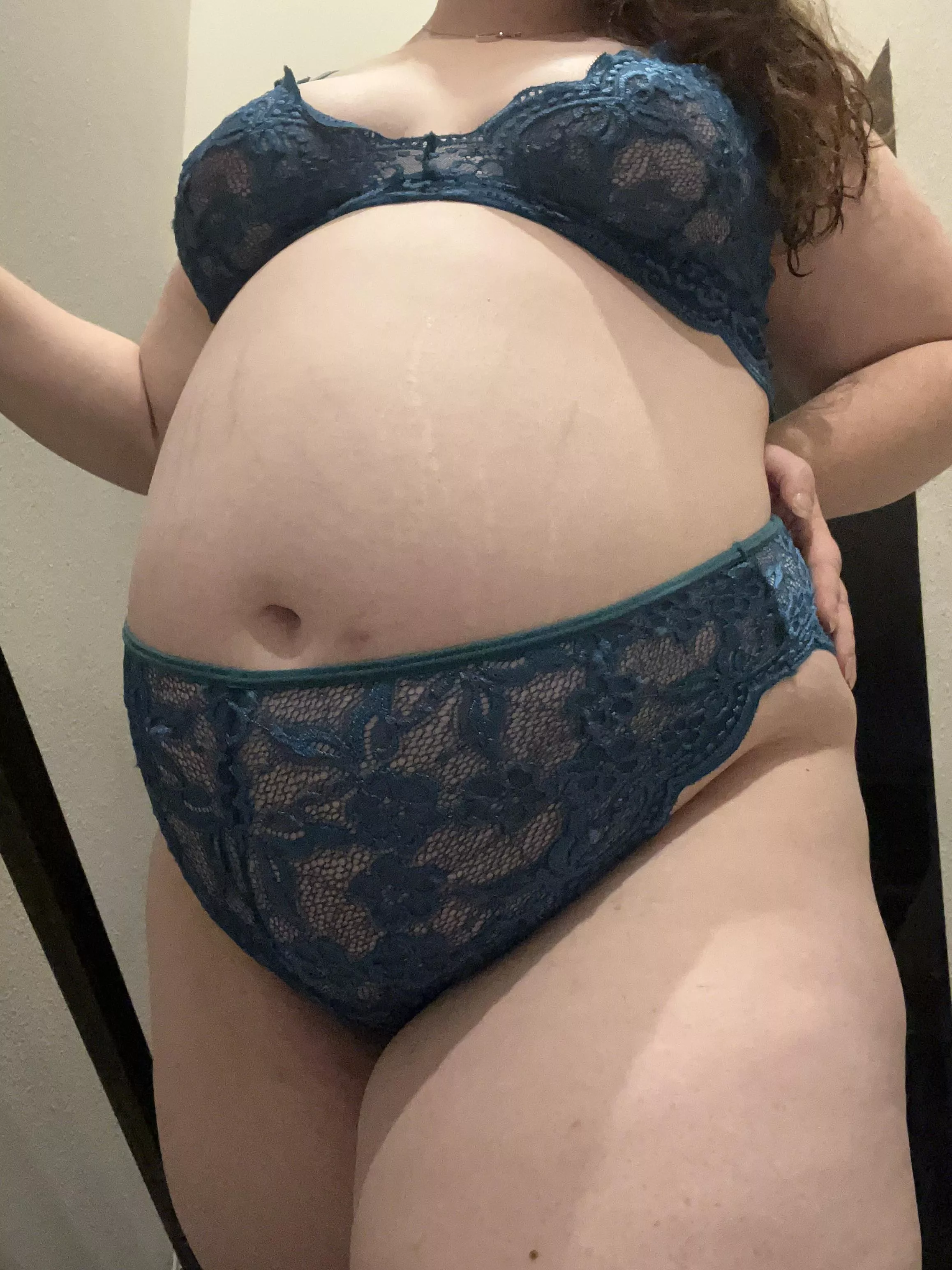 This set gets daddy so hard! He breeds me so good! Would you?