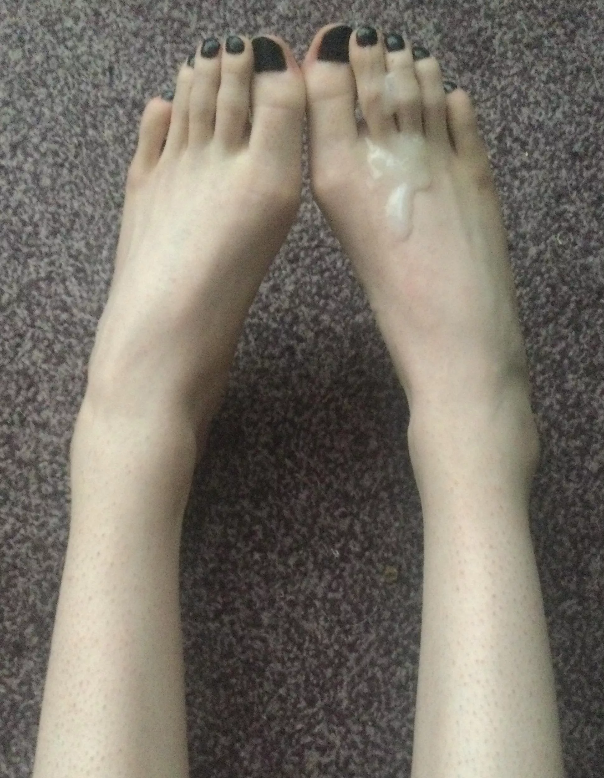 Wanna lick it up? 🥰