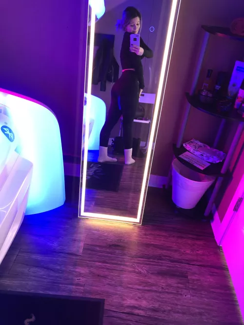 We love a good pair of leggings