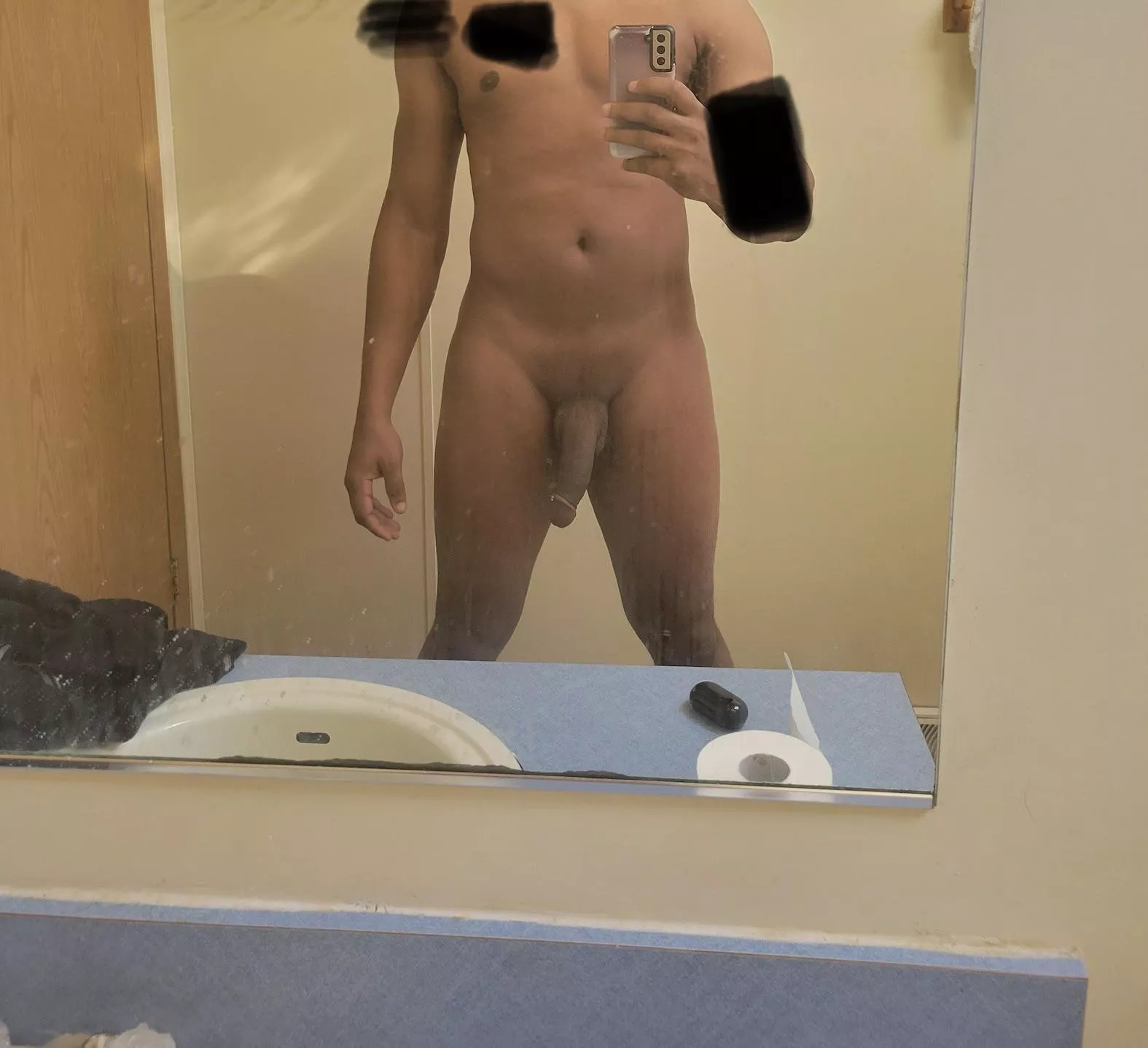 Who wants to make me fully hard?