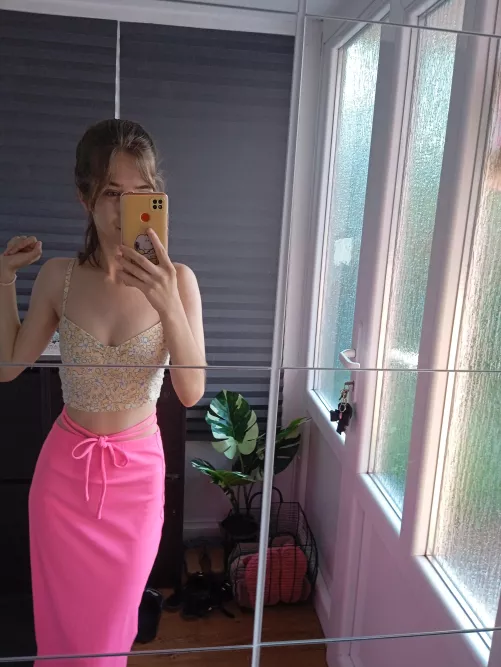 Wore it once outside, was so uncomfortable with all the staring, I decided it's better not to draw attention.