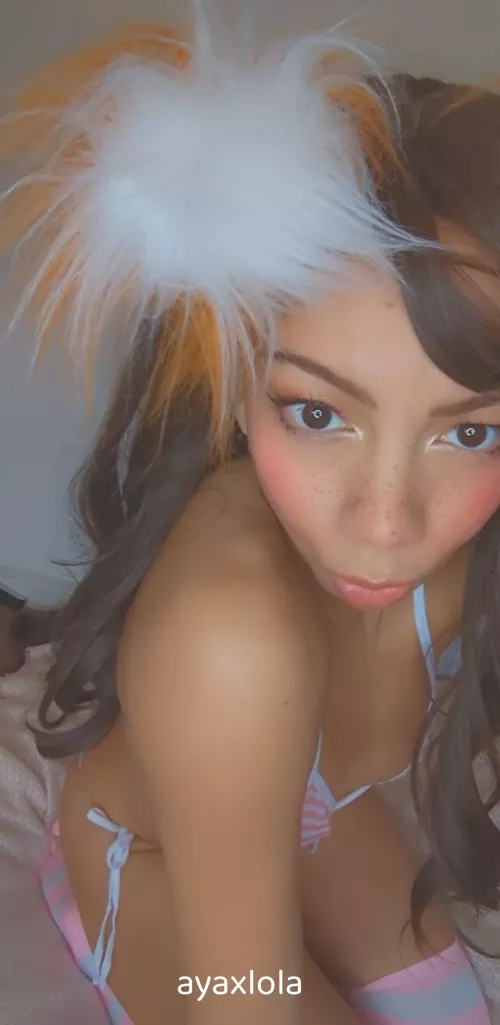 Your life is now run by furry internet girls. Wdyd?