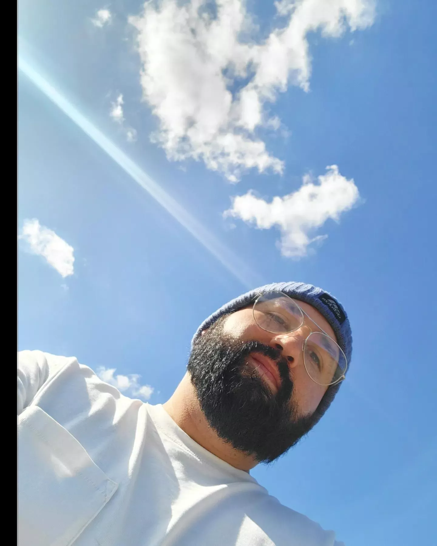 A ray of sunshine for your (Sun)day. 🌤