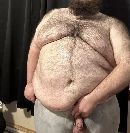 All oiled up just need someone to finish getting me hard!!