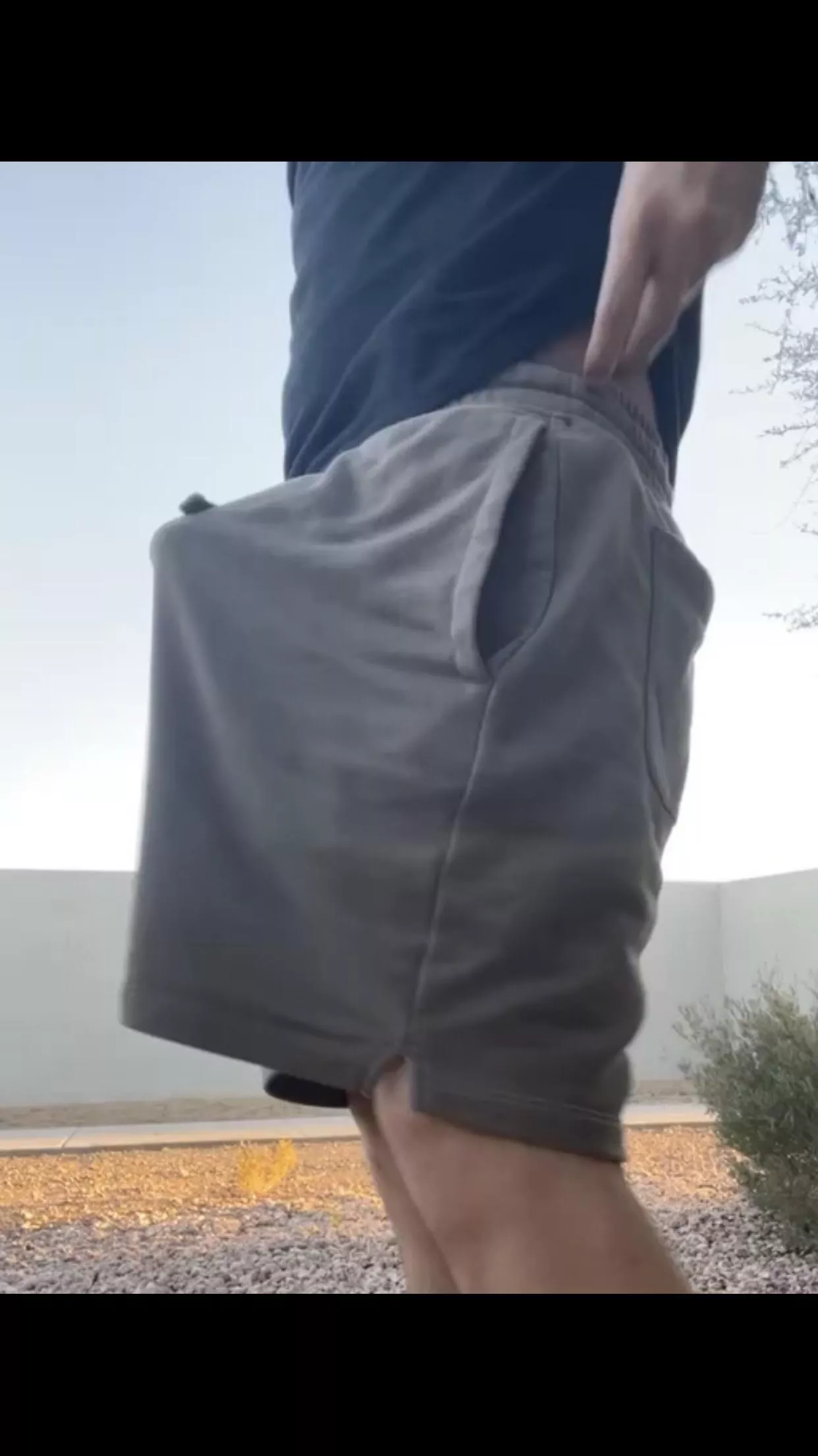 Bulging outside, pm if you trade pubic vids. Hung +++