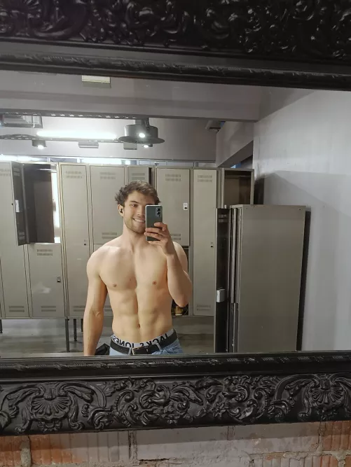 Can we be gym buddies? 🤞