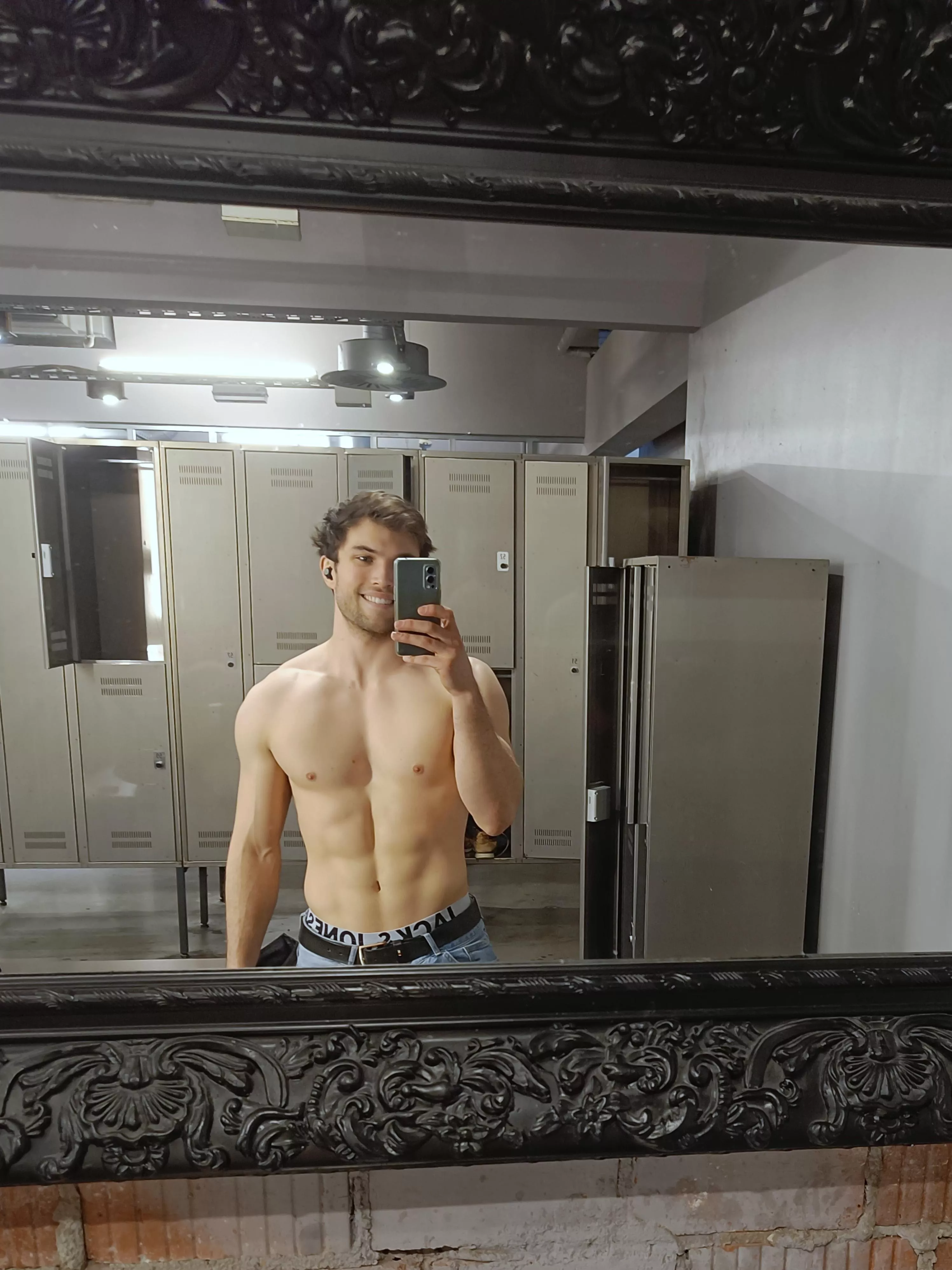 Can we be gym buddies? 🤞