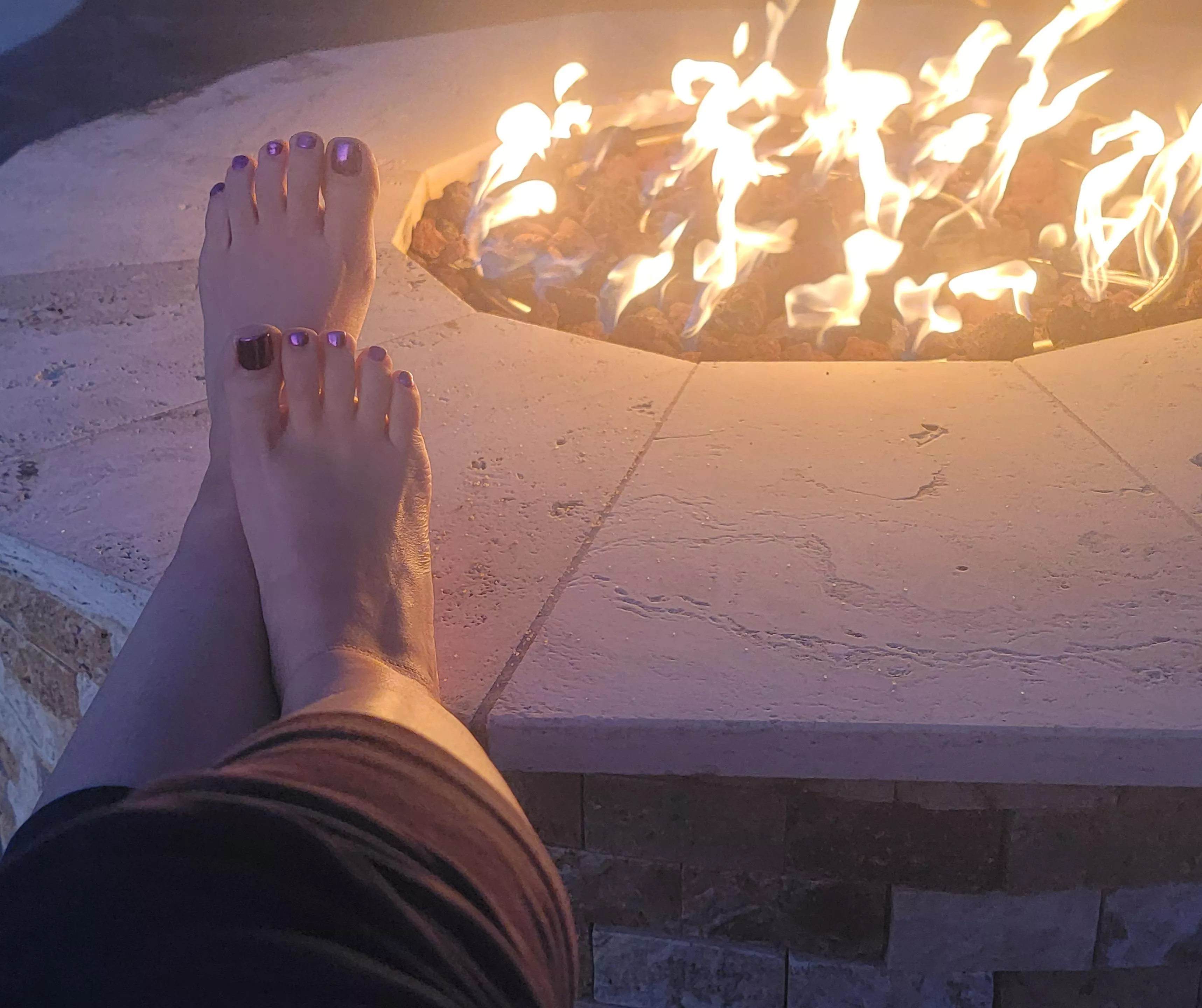 Come sit with me by the fire