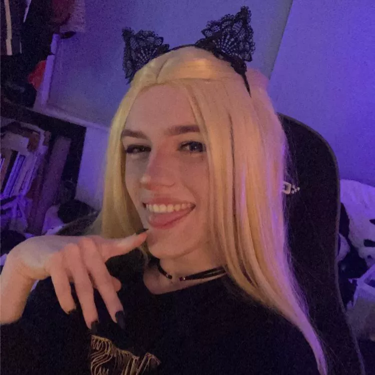 Could I be your femboyfriend?