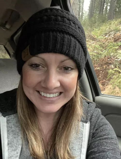 Cute lil milfy. 😉 37 f