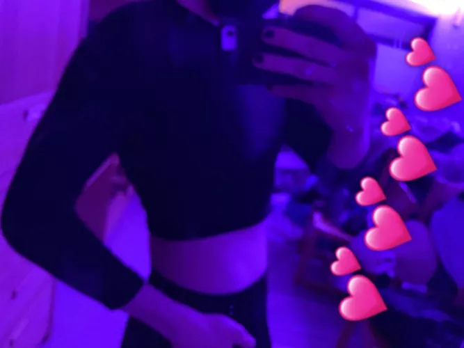 do I look good in my new shirt??? also don’t mind my dorm I just moved back in 🥺