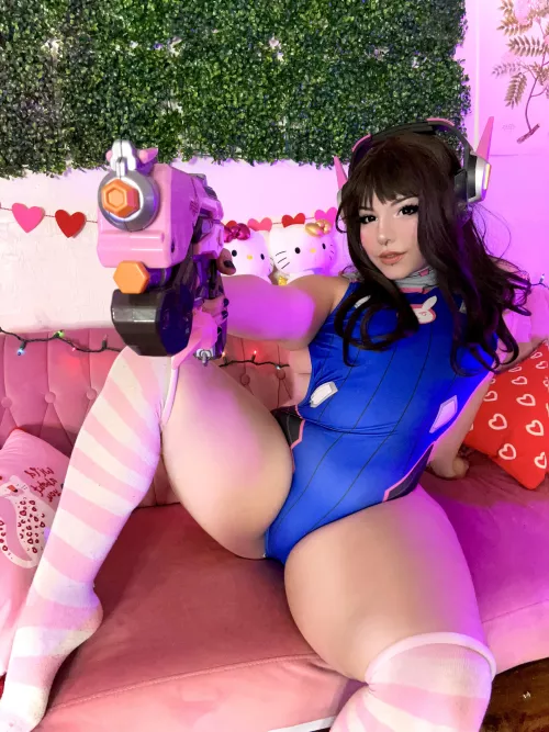 DVA [ Overwatch ] by: Peppabunz