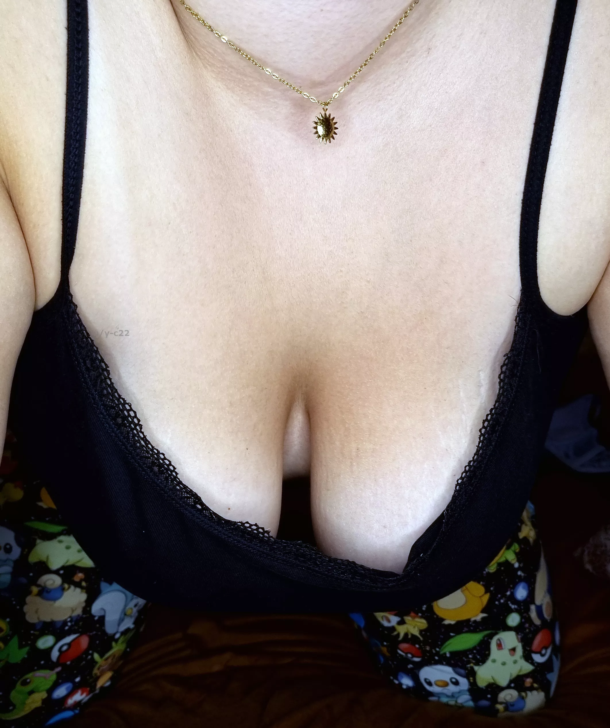 Enjoy your unique view while I bend over you ;3 😈 😘